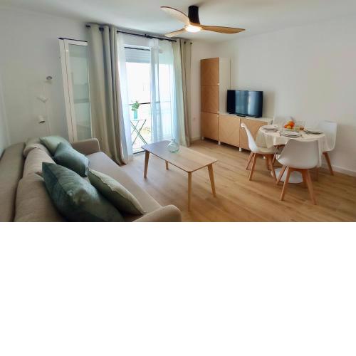Apartamento El Mercado by RentCadiz