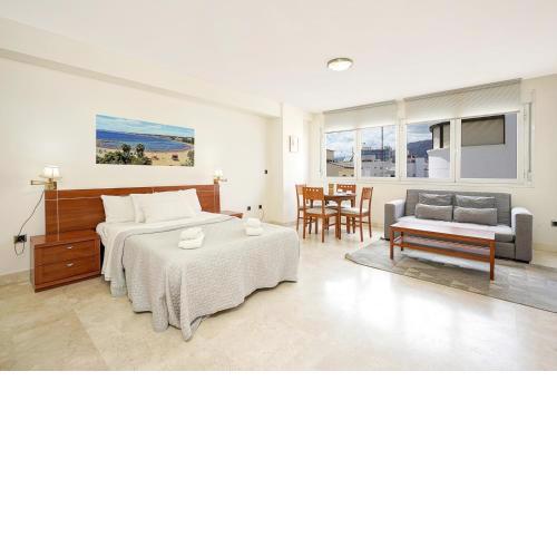 Apartamento en 1ª línea de playa, Estepona Centro