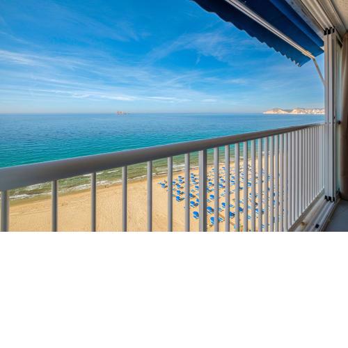 Apartamento en benidorm a 1a línea del mar