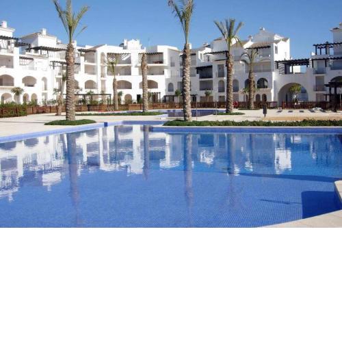 Apartamento en la Torre Golf Resort