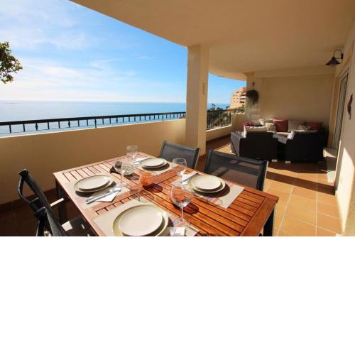 Apartamento en Mascarat Beach, Urb Oasis Beach 1