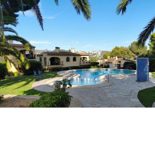 Apartamento en moraira con piscina
