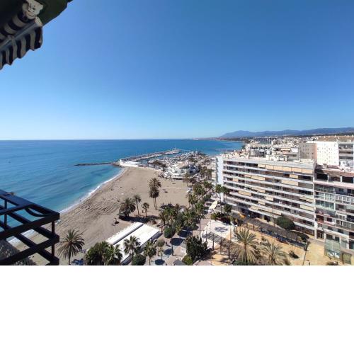 Apartamento en primera línea de playa A - Marbella Centro
