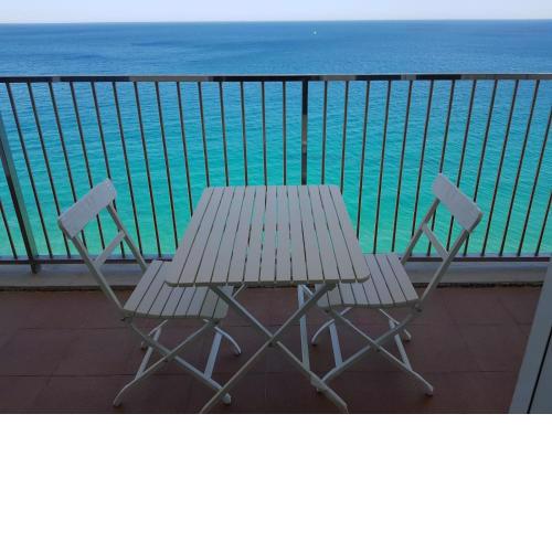Apartamento en primera linia vistas al mar