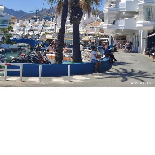 Apartamento en Puerto Marina G204