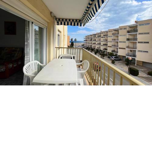 Apartamento en zona Horta, terraza vistas lateral mar 160B - INMO22