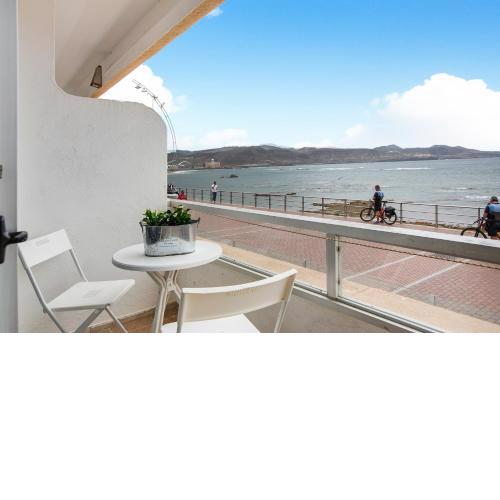 Apartamento frente al mar 103