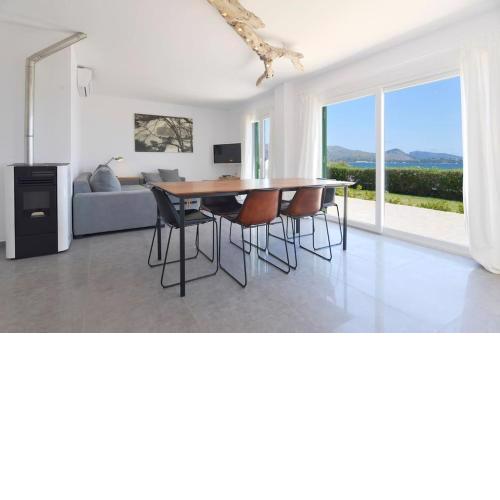 Apartamento frente al mar en la Bahía de Pollensa