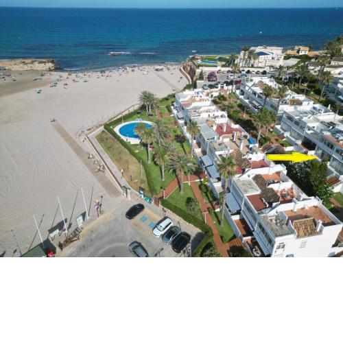 Apartamento frente la playa Cala Capitan, Orihuela Costa