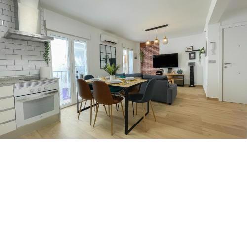 APARTAMENTO JUNTO A LA PLAYA DE BENIDORM