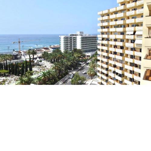 Apartamento junto al mar con piscina climatizada