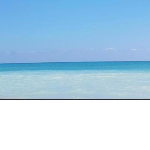 Apartamento junto al mar con WiFi y piscina