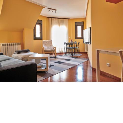 Apartamento La Calma, plaza de La Inmaculada, en el centro de León