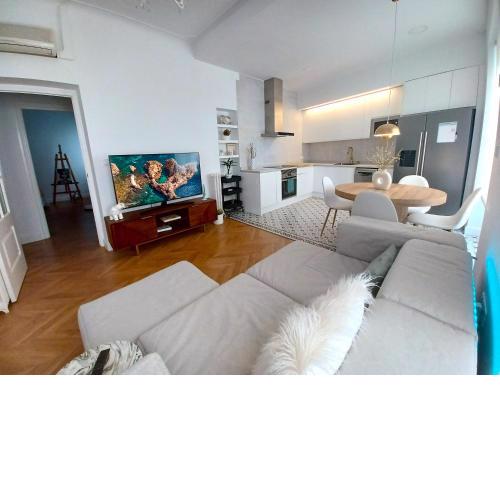 Apartamento Marqués de Villores centro y 10 min Feria