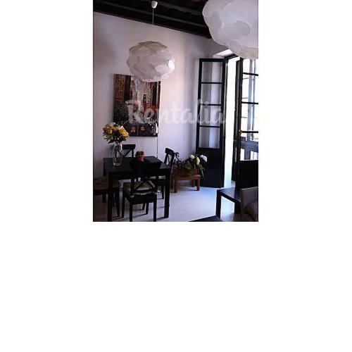 Apartamento muy bien situado en el centro de Cádiz y al lado de la playa