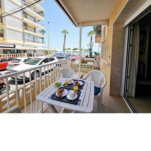 Apartamento NEPTUNO - Primera Línea de Playa