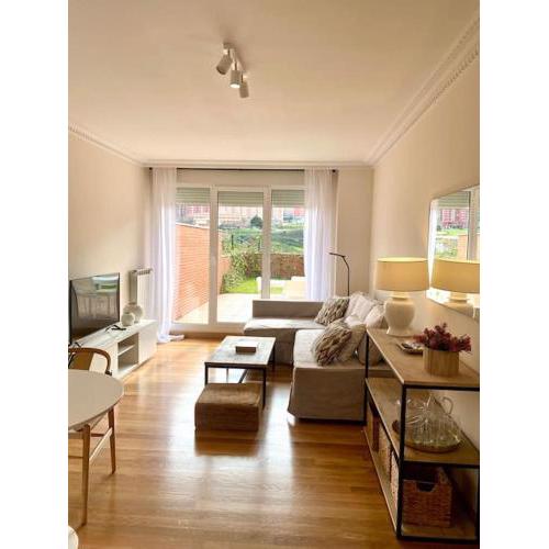 Apartamento nuevo con terraza