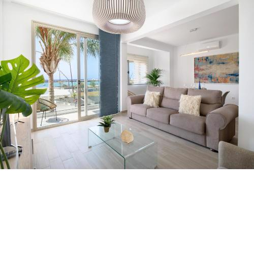 Apartamento Paula con vistas al mar