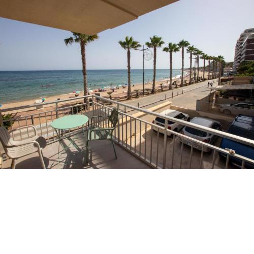 Apartamento Playa Centro by HappyVila