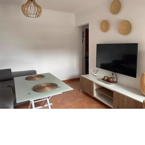 Apartamento Reina Mercedes Centro-Playa WIFI GRATIS