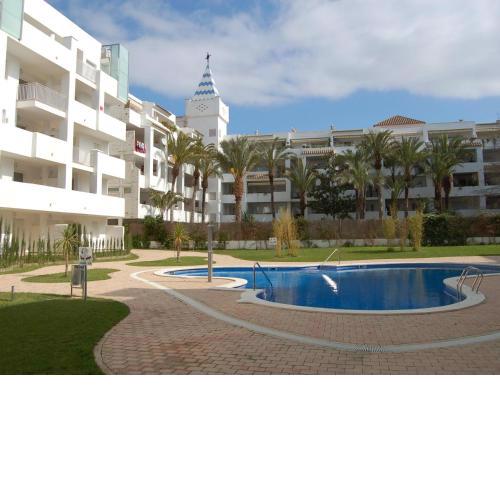 Apartamento Roses, 2 dormitorios, 4 personas - ES-228-92