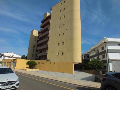 Apartamento Roses, 2 dormitorios, 5 personas - ES-204-21
