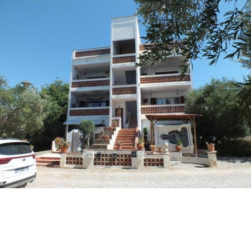 Apartamento Roses, 2 dormitorios, 5 personas - ES-204-22