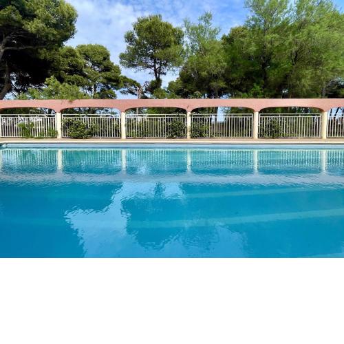 Apartamento SALLES BEACH 02