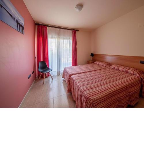Apartamento Sant Carles de la Ràpita, 2 dormitorios, 4 personas - ES-261-1