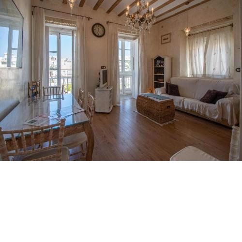Apartamento Sherezade y la ciudad de Cádiz