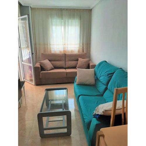 apartamento soleado, 1 dormitorio con balcón, piscina y garage