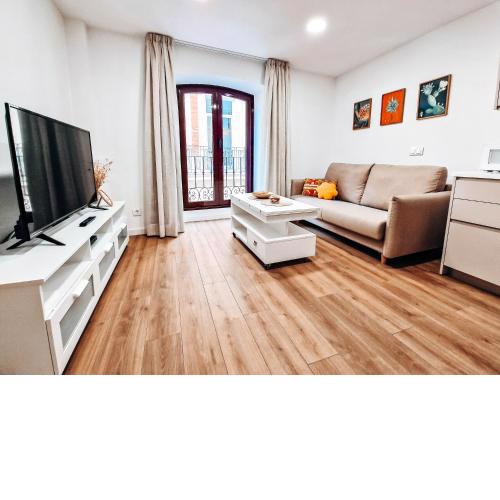 Apartamento TIENDAS 8
