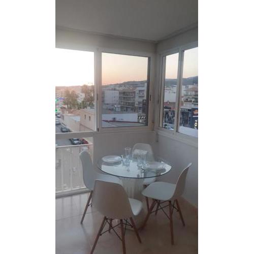 Apartamento TORROX COSTA 80 metros playa