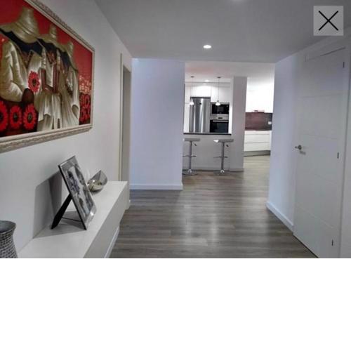 Apartamento totalmente reformado en 1ª linea