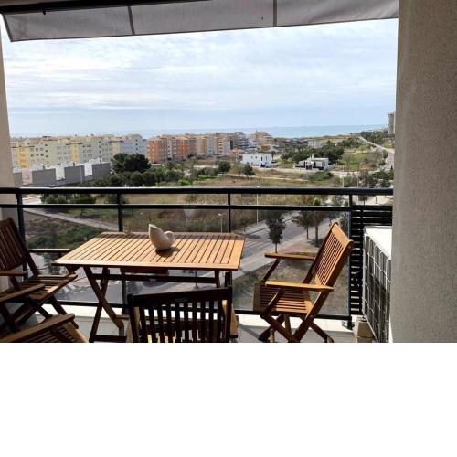 Apartamento vistas al mar, a 350m de la playa
