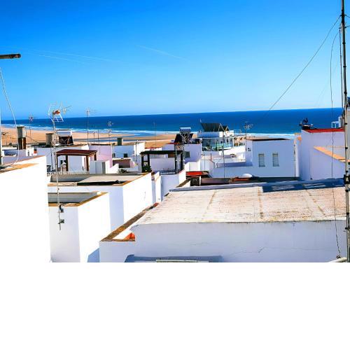 Apartamento vistas al mar con terraza solo familia