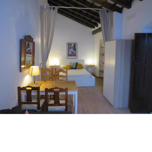 Apartamento y estudio tranquilo centro de Conil