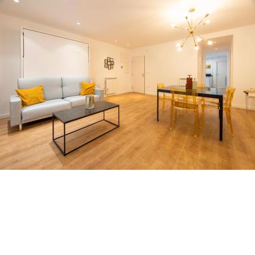 Apartamentos Ábaster Suites
