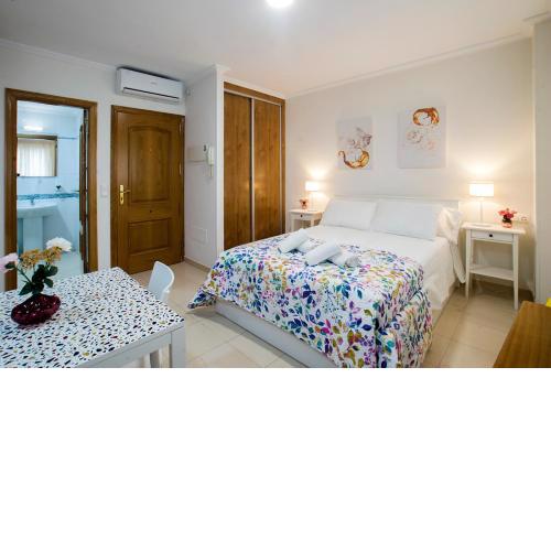 Apartamentos AMAT - Only Adult - Playa El Bajondillo