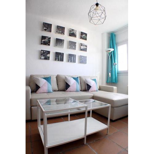 Apartamentos Arttyfal con parking y wifi by SURYNIEVE