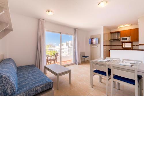 Apartamentos Avenida - MC Apartamentos Ibiza