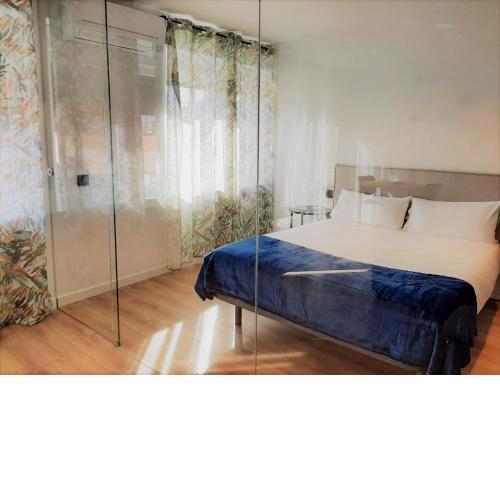 Apartamentos Celestina by gaiarooms
