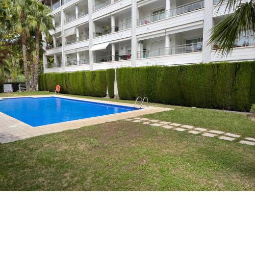 Apartamentos CRM Platja d' Aro con acceso directo a piscina