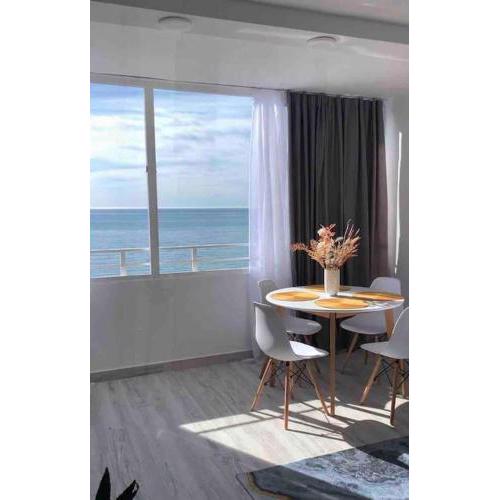 Apartamentos de Benidorm, playa Poniente, España