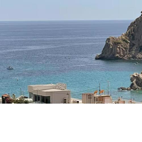 Apartamentos Del mar