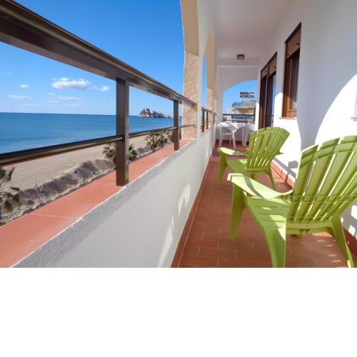 Apartamentos en Primera Línea de Playa, Ada Benedicto XIII, Peñíscola, Parking, Aire acondicionado, WiFi