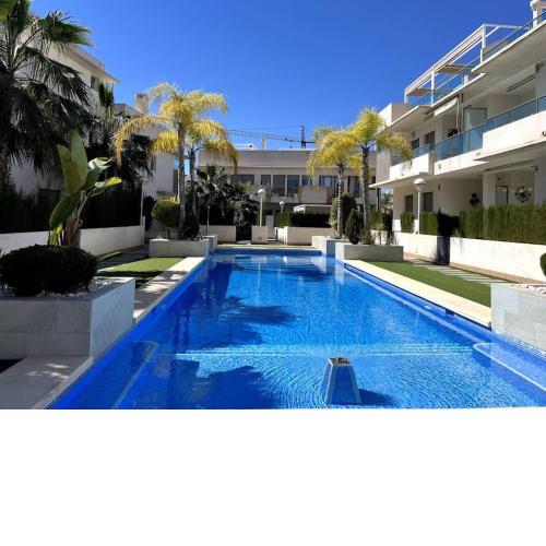 Apartamentos Gran Sol con jardin