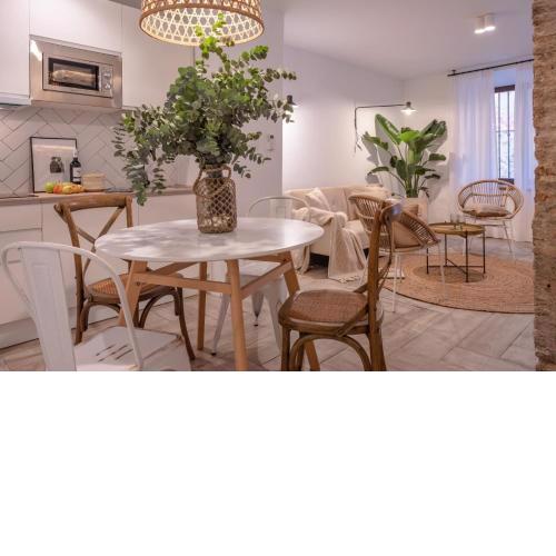 apartamentos junto a jardines del triunfo