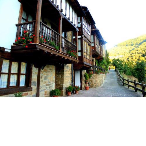 APARTAMENTOS LA COTERA - Barrio de CAMBARCO