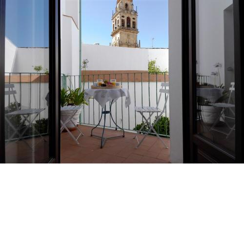 Apartamentos La Hoguera